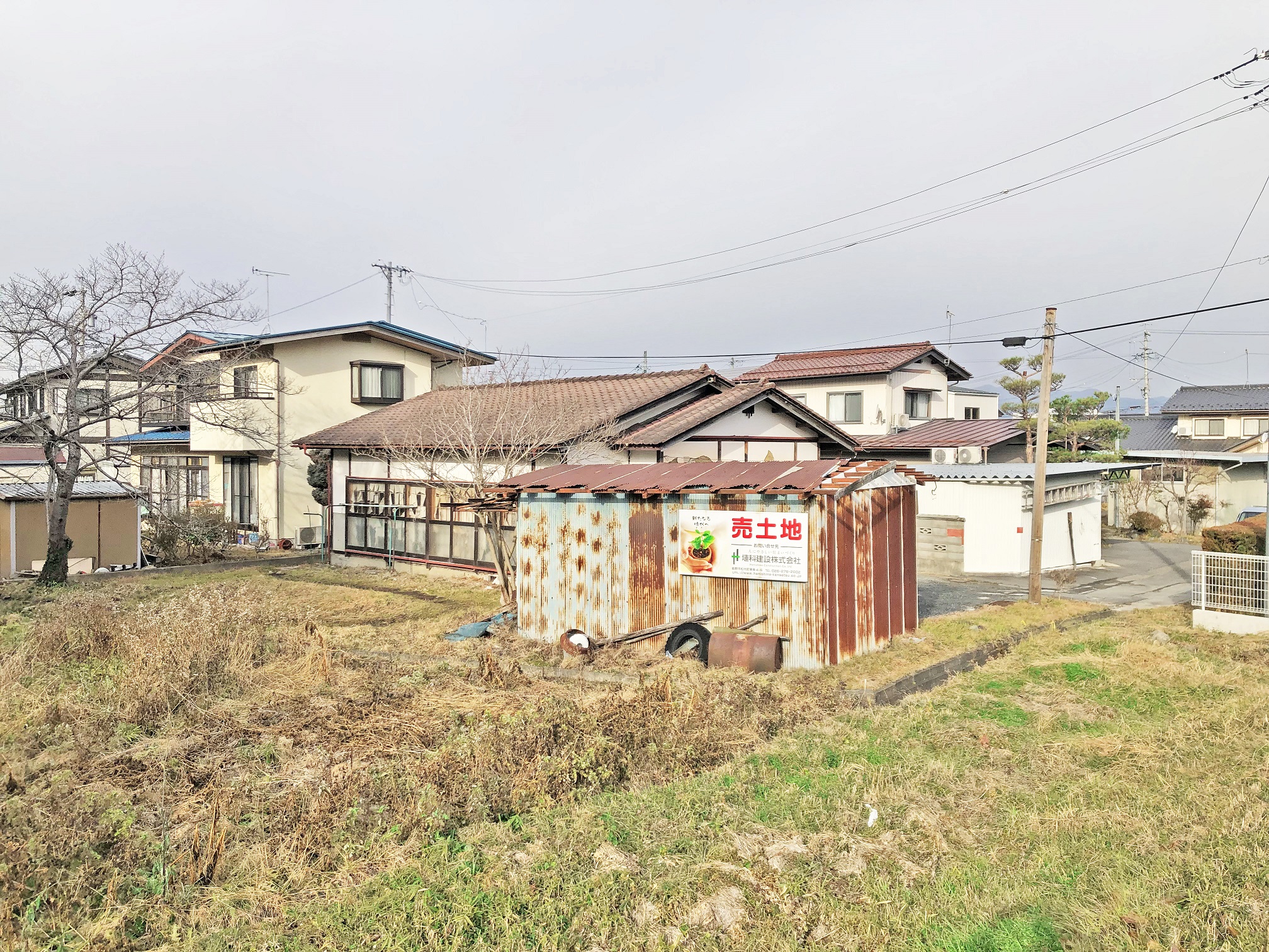 '真田線ﾊﾞｲﾊﾟｽ至近'<br />
松代町東条　売土地